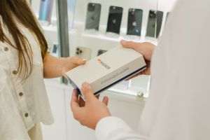 57% dintre români au cumpărat smartphone-uri pre-owned, pe fondul creşterii preţurilor la telefoanele noi